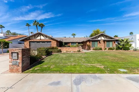 7510 E Windrose Dr, Scottsdale, AZ 85260