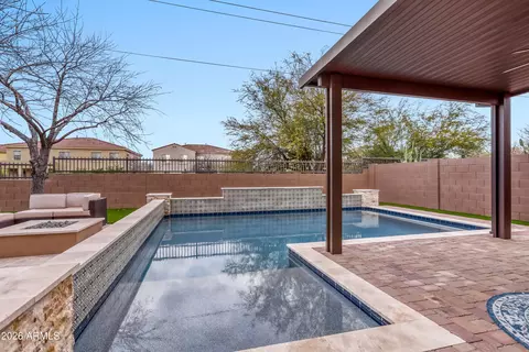 Exterior - 23614 N 24th Ter, Phoenix, AZ 85024 photo 5 of 8