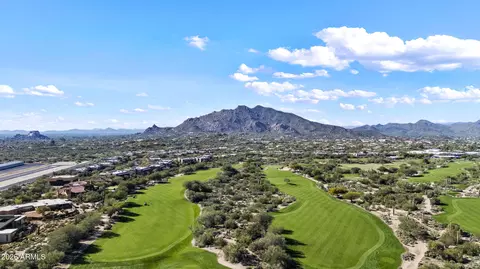 36601 N Mule Train Rd #C33, Carefree, AZ 85377