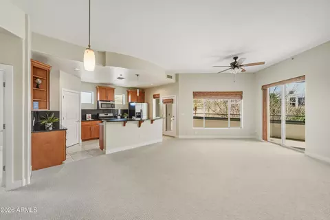 945 E Playa Del Norte Dr #2006, Tempe, AZ 85281