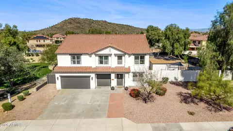 Exterior - 3314 W Dynamite Blvd, Phoenix, AZ 85083 photo 8 of 15