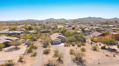 View/Area - 1529 E Cloud Rd, Phoenix, AZ 85086 photo 2 of 3