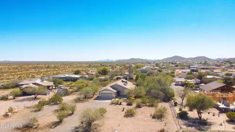 View/Area - 1529 E Cloud Rd, Phoenix, AZ 85086 photo 3 of 3