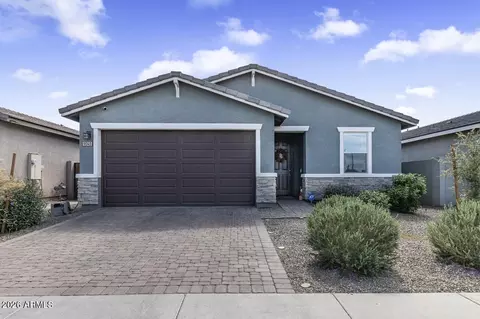 9043 W Albeniz Pl, Tolleson, AZ 85353