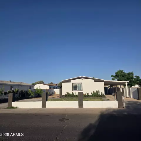 1105 S Frost Ln S, Avondale, AZ 85323