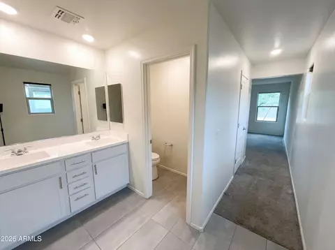 Entry Way - 2952 E Fairview Ave, Mesa, AZ 85204 photo 3 of 3