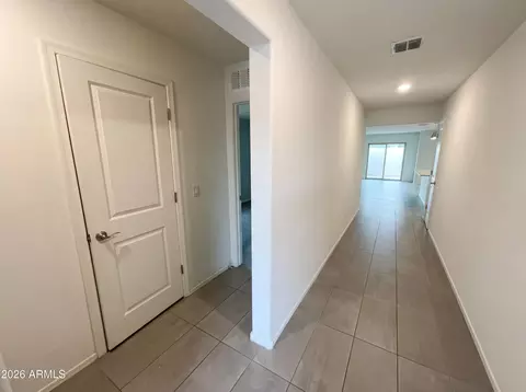 Entry Way - 2952 E Fairview Ave, Mesa, AZ 85204 photo 1 of 3