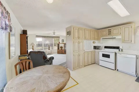 5240 E 32nd Ave, Apache Junction, AZ 85119 photo 7
