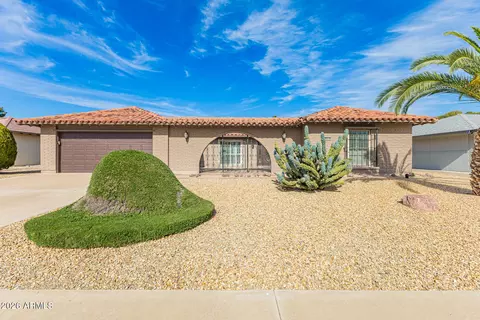 10310 W Cameo Dr, Sun City, AZ 85351