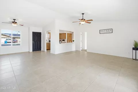 3933 W Pershing Ave, Phoenix, AZ 85029 photo 9