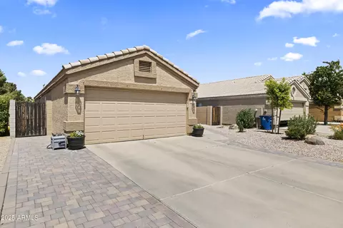 Other - 652 S Bahama Dr, Gilbert, AZ 85296 photo 2 of 8