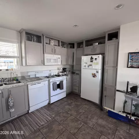 10540 E Apache Trl #15, Apache Junction, AZ 85120
