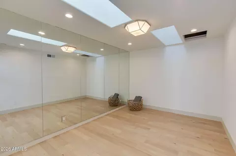 Other - 2212 E Cinnabar Ave, Phoenix, AZ 85028 photo 4 of 6