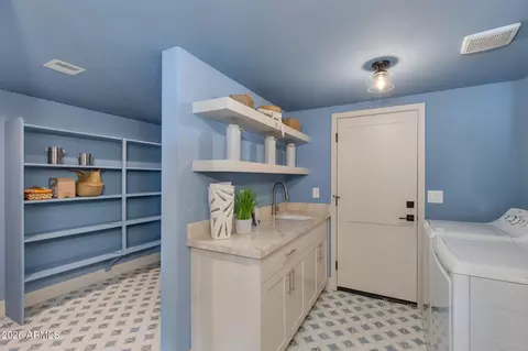 Other - 2212 E Cinnabar Ave, Phoenix, AZ 85028 photo 2 of 6