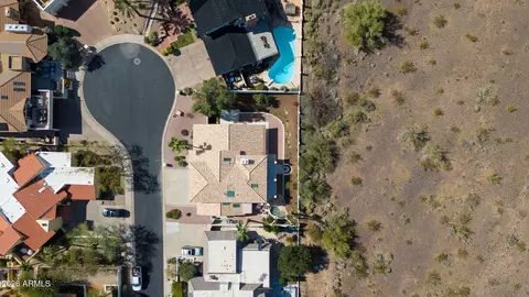View/Area - 2212 E Cinnabar Ave, Phoenix, AZ 85028 photo 5 of 6