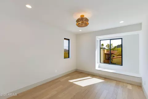 Bedroom - 2212 E Cinnabar Ave, Phoenix, AZ 85028 photo 5 of 6