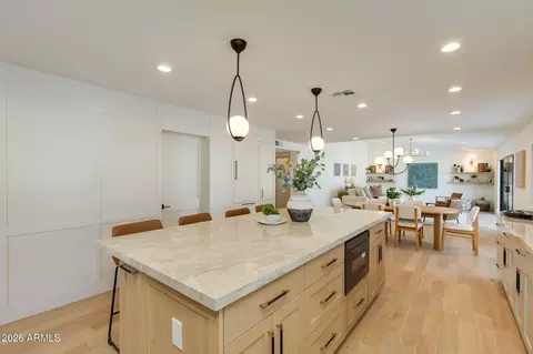 Kitchen - 2212 E Cinnabar Ave, Phoenix, AZ 85028 photo 2 of 3