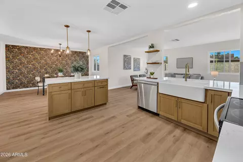 Kitchen - 2220 E Jerome Ave, Mesa, AZ 85204 photo 4 of 4
