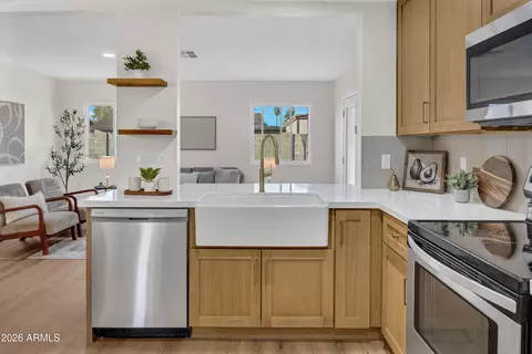Kitchen - 2220 E Jerome Ave, Mesa, AZ 85204 photo 3 of 4