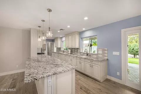 Kitchen - 4010 E Coolidge St, Phoenix, AZ 85018 photo 1 of 8