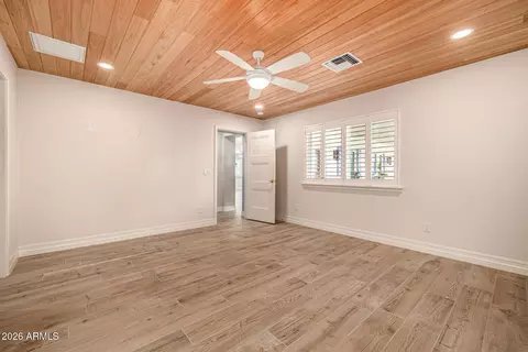 Bedroom - 4010 E Coolidge St, Phoenix, AZ 85018 photo 3 of 6
