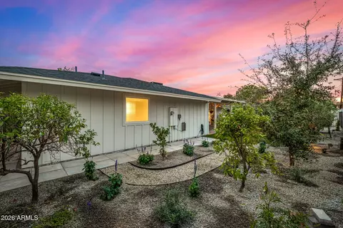 Exterior - 4010 E Coolidge St, Phoenix, AZ 85018 photo 12 of 16