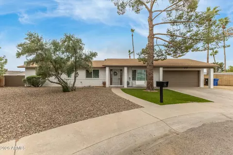 2117 W Kimberly Way, Phoenix, AZ 85027