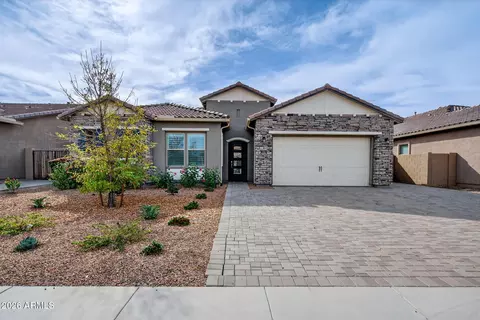 1111 E Holland Park Dr, Gilbert, AZ 85297