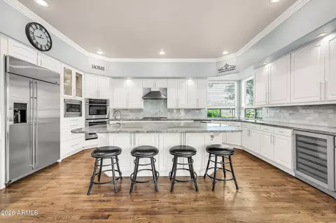 Kitchen - 4647 E Garnet Cir, Mesa, AZ 85206 photo 1 of 7