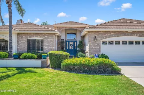 Exterior - 4647 E Garnet Cir, Mesa, AZ 85206 photo 2 of 13