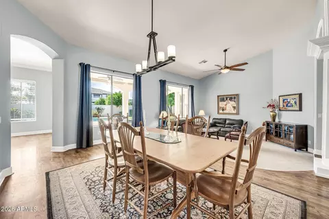 Dining - 4647 E Garnet Cir, Mesa, AZ 85206 photo 4 of 5