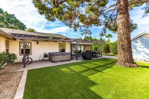 Exterior - 3746 E Fairmount Ave, Phoenix, AZ 85018 photo 4 of 6