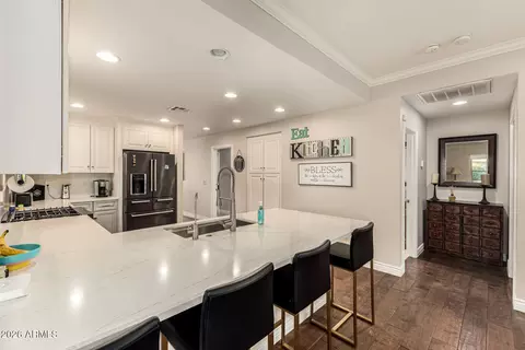 Kitchen - 3746 E Fairmount Ave, Phoenix, AZ 85018 photo 2 of 3