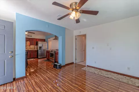 Living - 1317 E Lawrence Ln, Phoenix, AZ 85020 photo 2 of 5