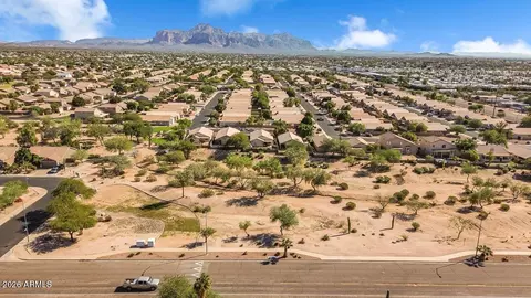 View/Area - 456 N Opal St, Mesa, AZ 85207 photo 6 of 6