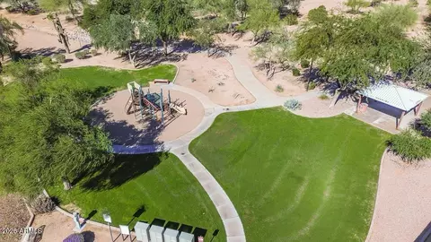 View/Area - 456 N Opal St, Mesa, AZ 85207 photo 5 of 6