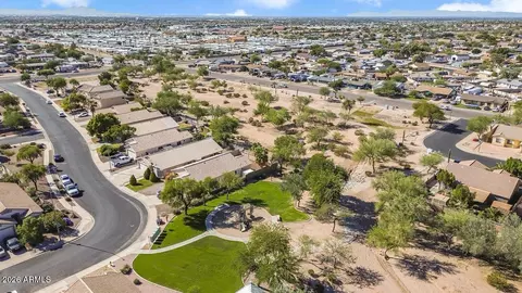 View/Area - 456 N Opal St, Mesa, AZ 85207 photo 4 of 6