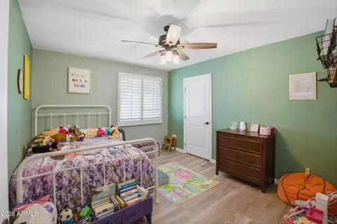 Bedroom - 2222 W Maple Dr, Phoenix, AZ 85027 photo 3 of 4