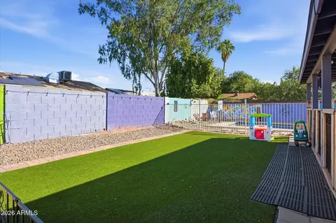 Exterior - 2222 W Maple Dr, Phoenix, AZ 85027 photo 3 of 6