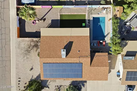 View/Area - 2222 W Maple Dr, Phoenix, AZ 85027 photo 2 of 4