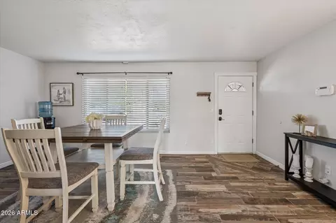 Dining - 4033 E Dahlia Dr, Phoenix, AZ 85032 photo 2 of 2