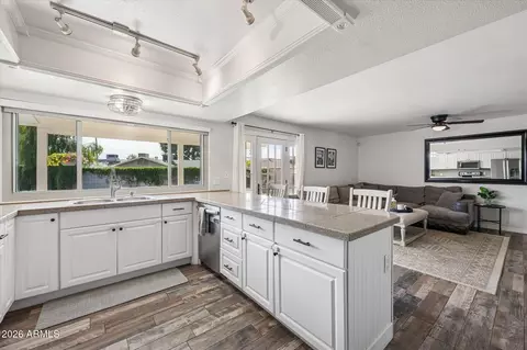 Kitchen - 4033 E Dahlia Dr, Phoenix, AZ 85032 photo 3 of 3