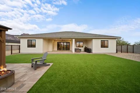 Exterior - 590 S Sun Rd, Apache Junction, AZ 85119 photo 11 of 17