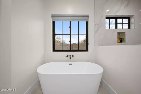 Bath - 590 S Sun Rd, Apache Junction, AZ 85119 photo 2 of 7
