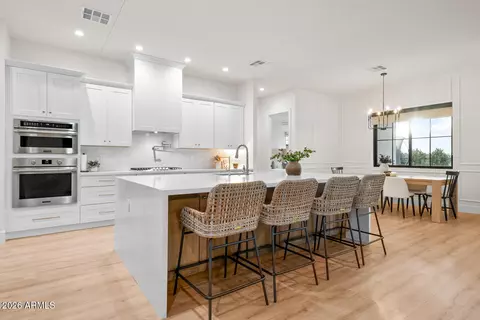 Kitchen - 590 S Sun Rd, Apache Junction, AZ 85119 photo 2 of 7