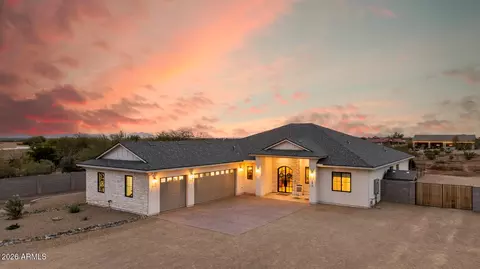 590 S Sun Rd, Apache Junction, AZ 85119