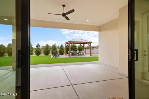 Exterior - 590 S Sun Rd, Apache Junction, AZ 85119 photo 4 of 17