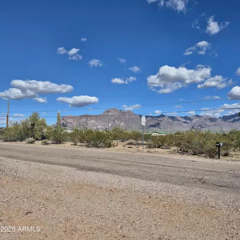 1980 S Hilton Rd, Apache Junction, AZ 85119 photo 3