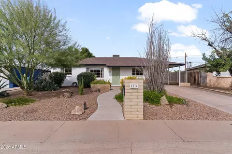 2314 W Pinchot Ave, Phoenix, AZ 85015