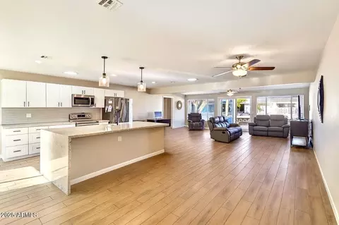 10508 W Kelso Dr, Sun City, AZ 85351